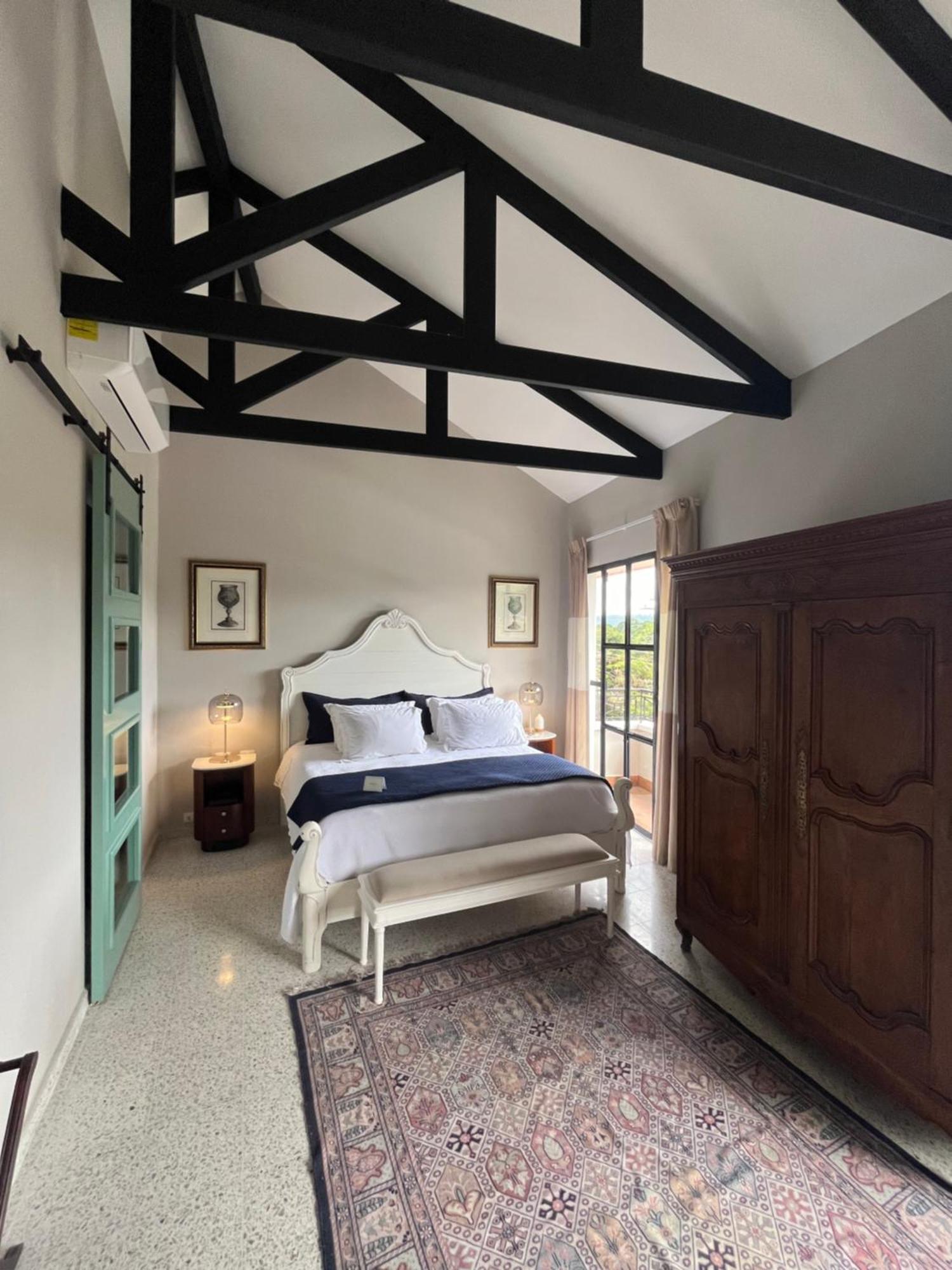 Boutique Hotel La Casona 바예 데 앙헬레스 외부 사진