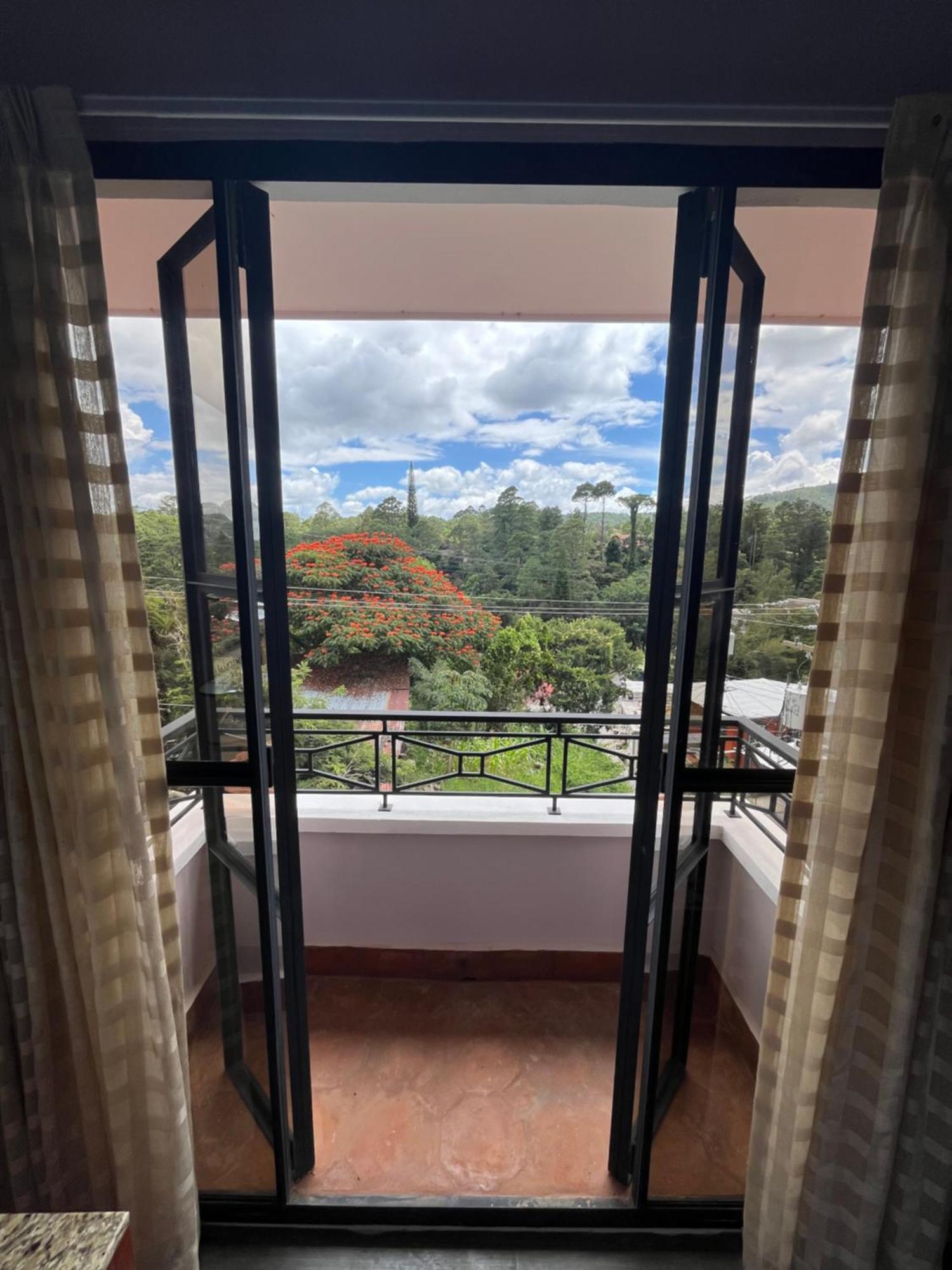 Boutique Hotel La Casona 바예 데 앙헬레스 외부 사진
