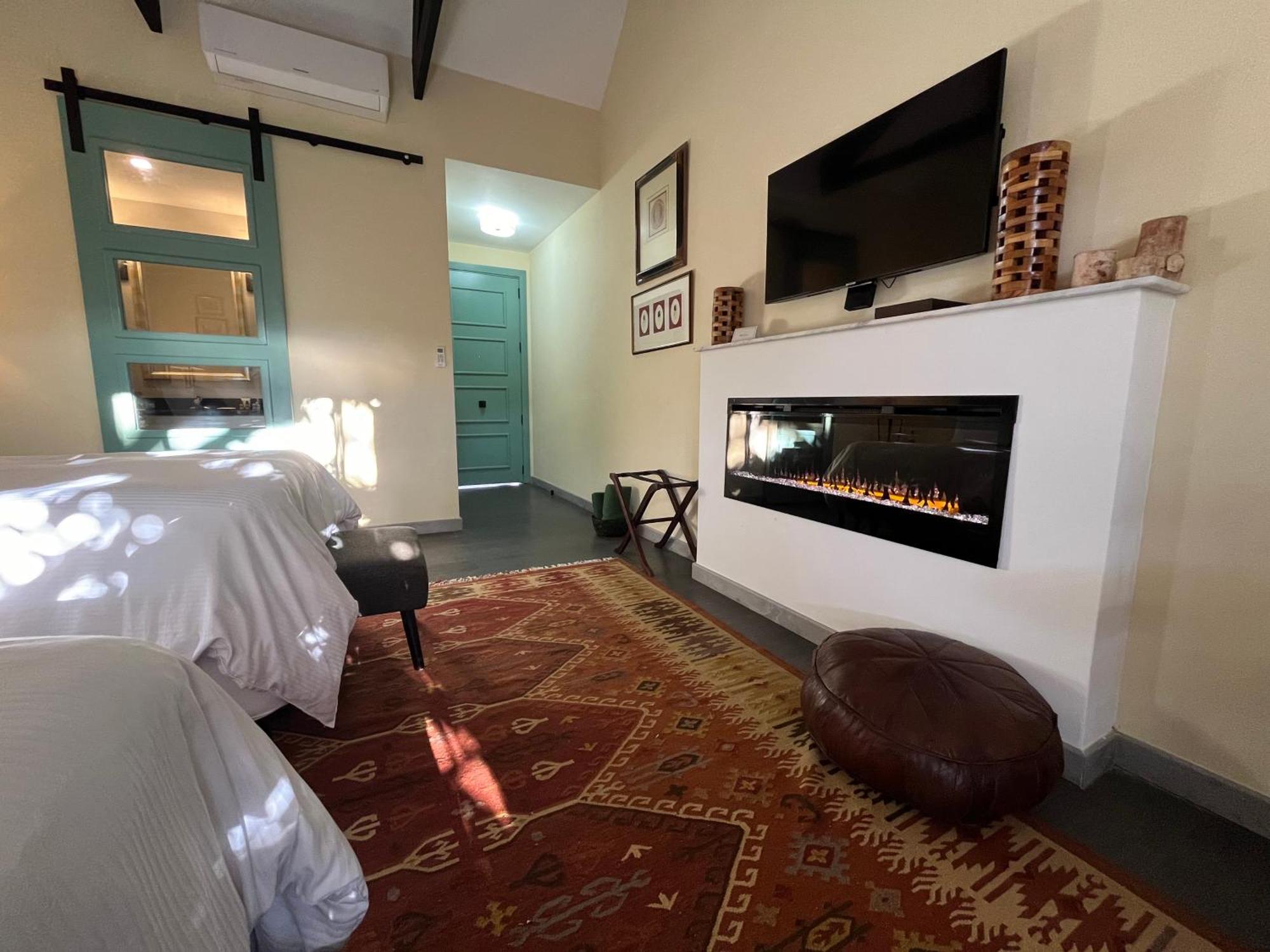 Boutique Hotel La Casona 바예 데 앙헬레스 외부 사진